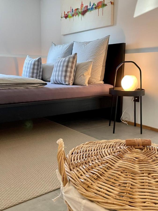 Tolle Ferienwohnung Le Gira mit eigenem Garten Konstanz Exterior foto
